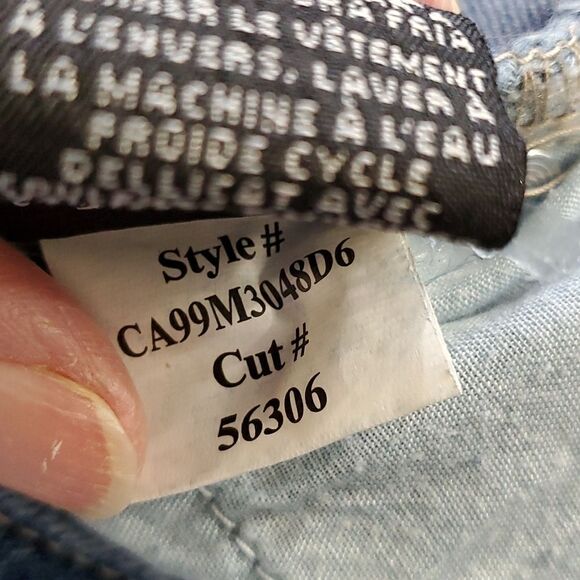 1822 denim blue jeans. Size 6. Distressed. Straight leg. Good condition. - Picture 11 of 11